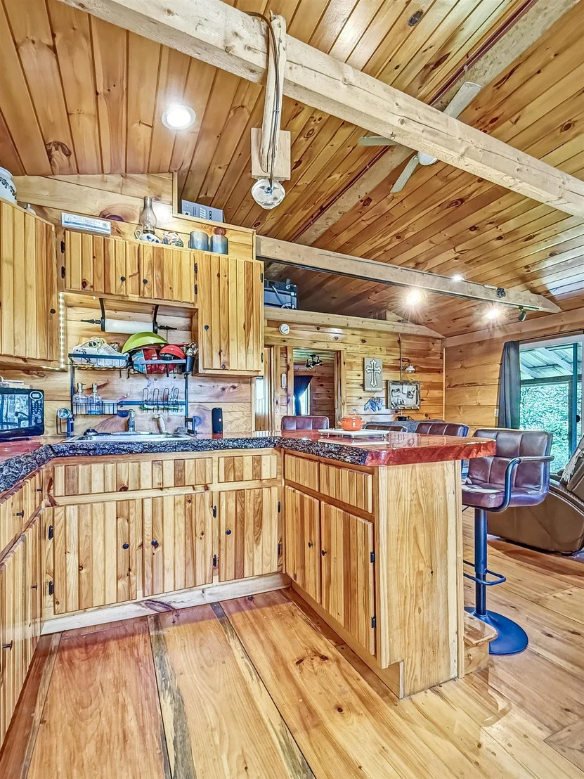 Photo of 36 Moss