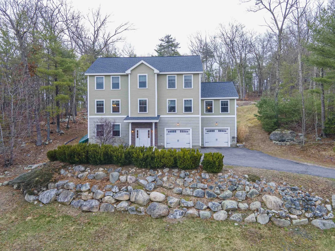 Photo of 23 Valleyview