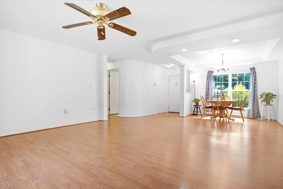 Photo of 185 Tucker