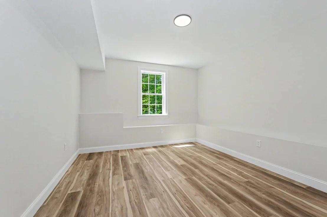 Photo of 60 Walnut Hill