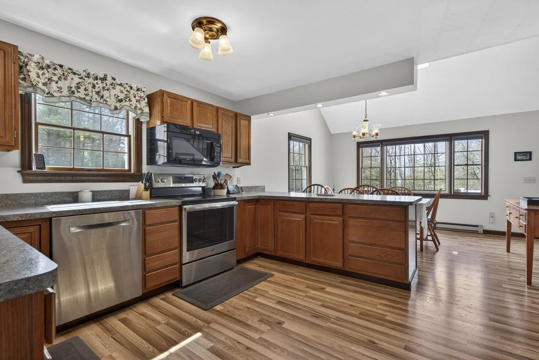 Photo of 121 Chestnut