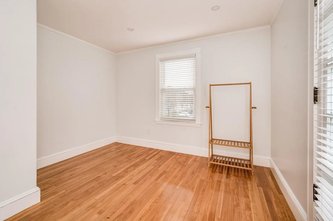Photo of 815 Central