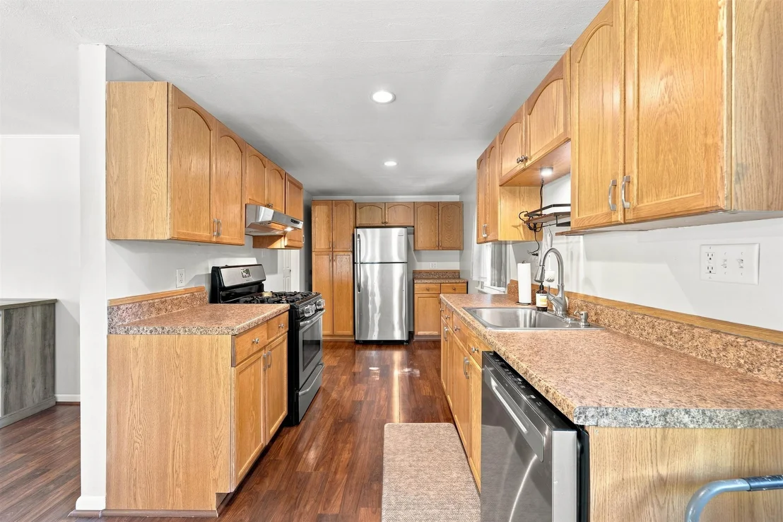 Photo of 35 Pelham