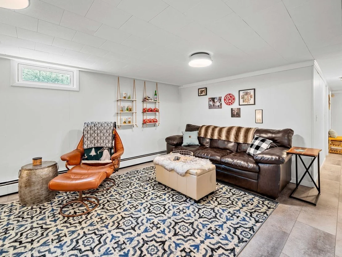Photo of 5 Spruce