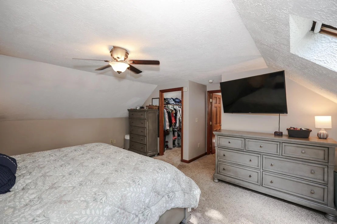 Photo of 285 Colby