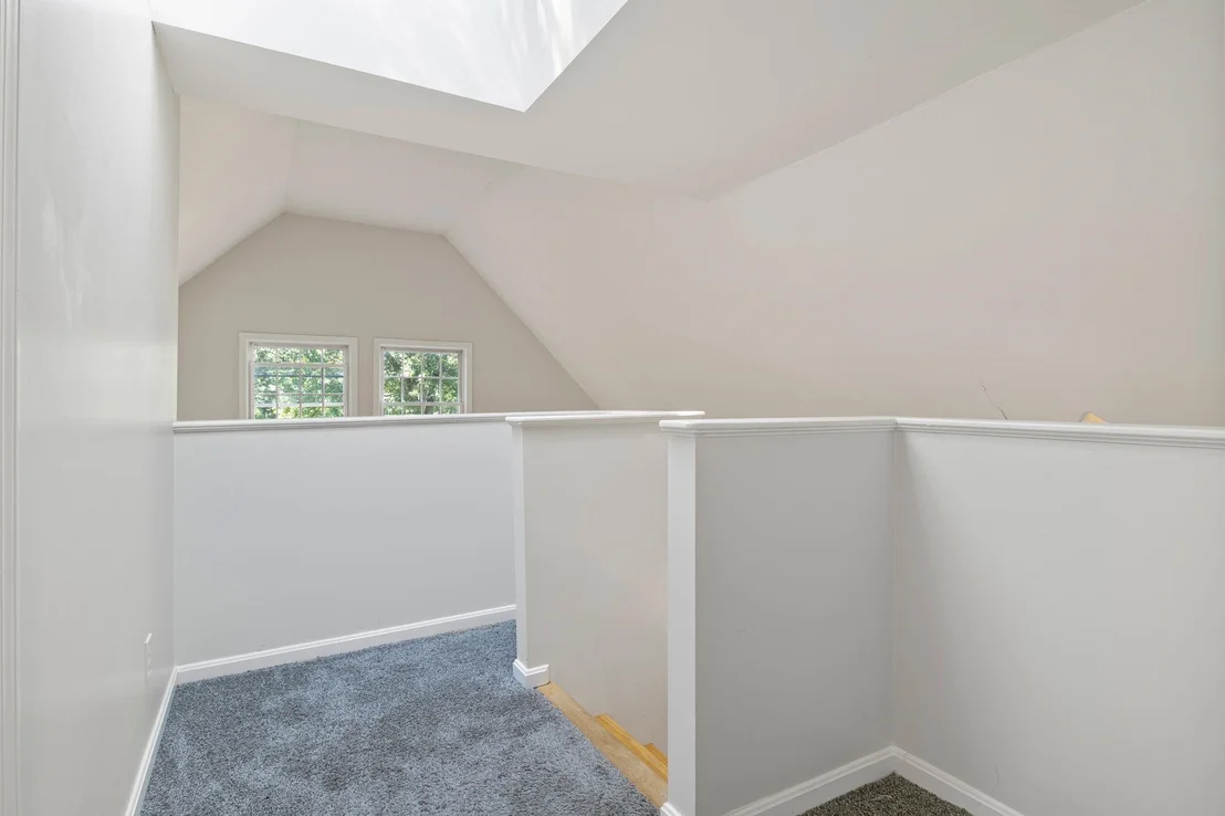 Photo of 8 Dandiview Acres