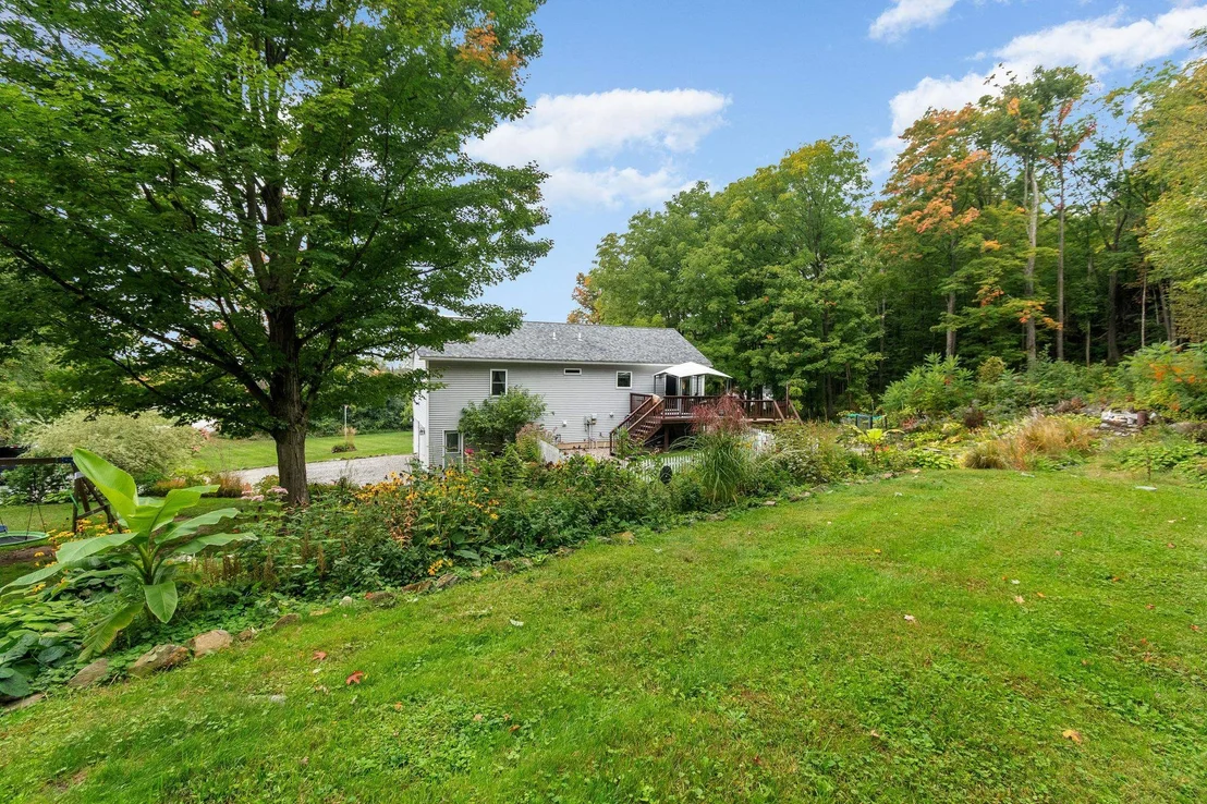 Photo of 387 St. Albans