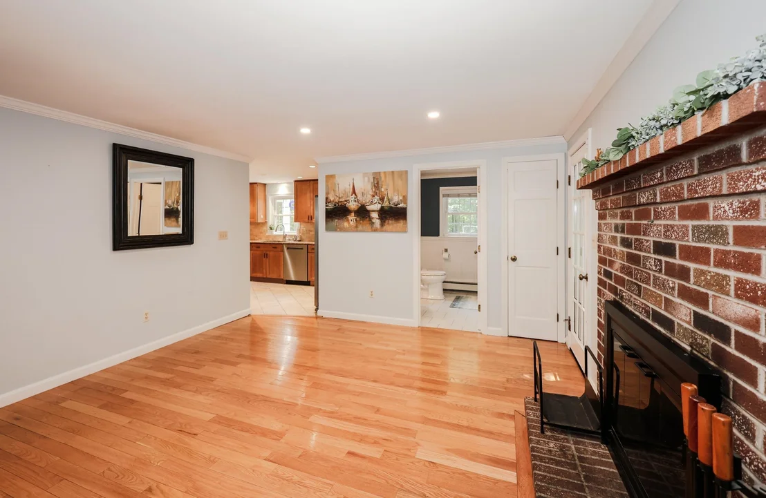 Photo of 34 Olde Lantern