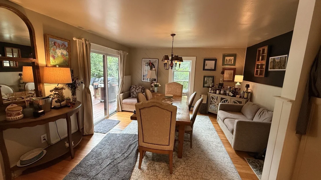 Photo of 412 Logan