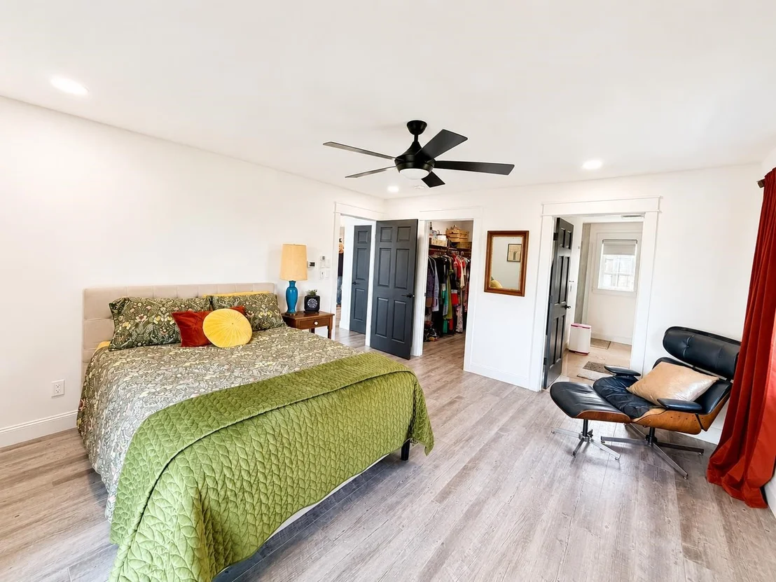Photo of 700 Whittier