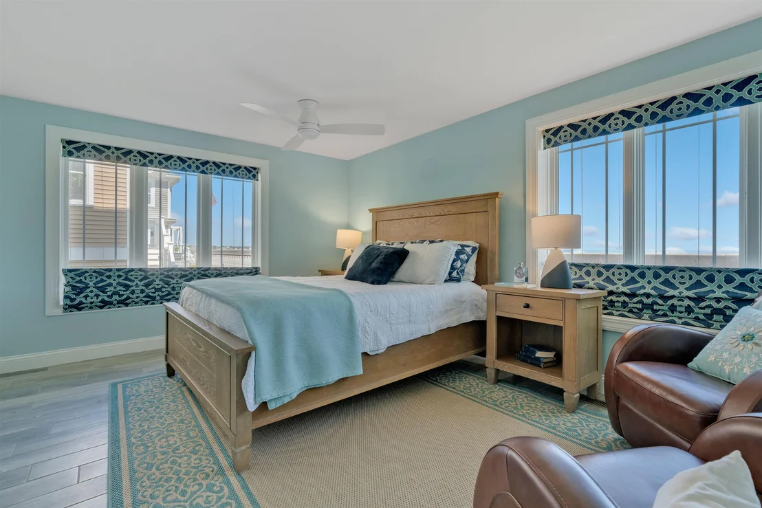 Photo of 741 Ocean