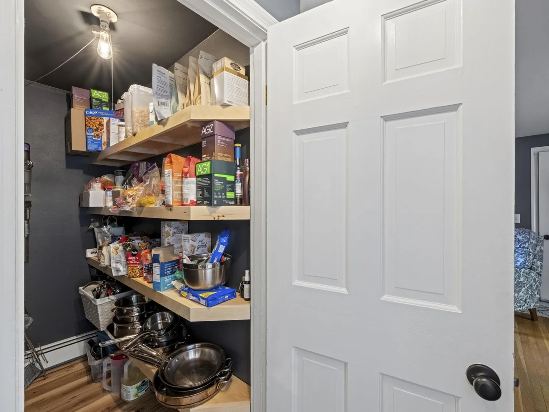 Photo of 16 Juniper