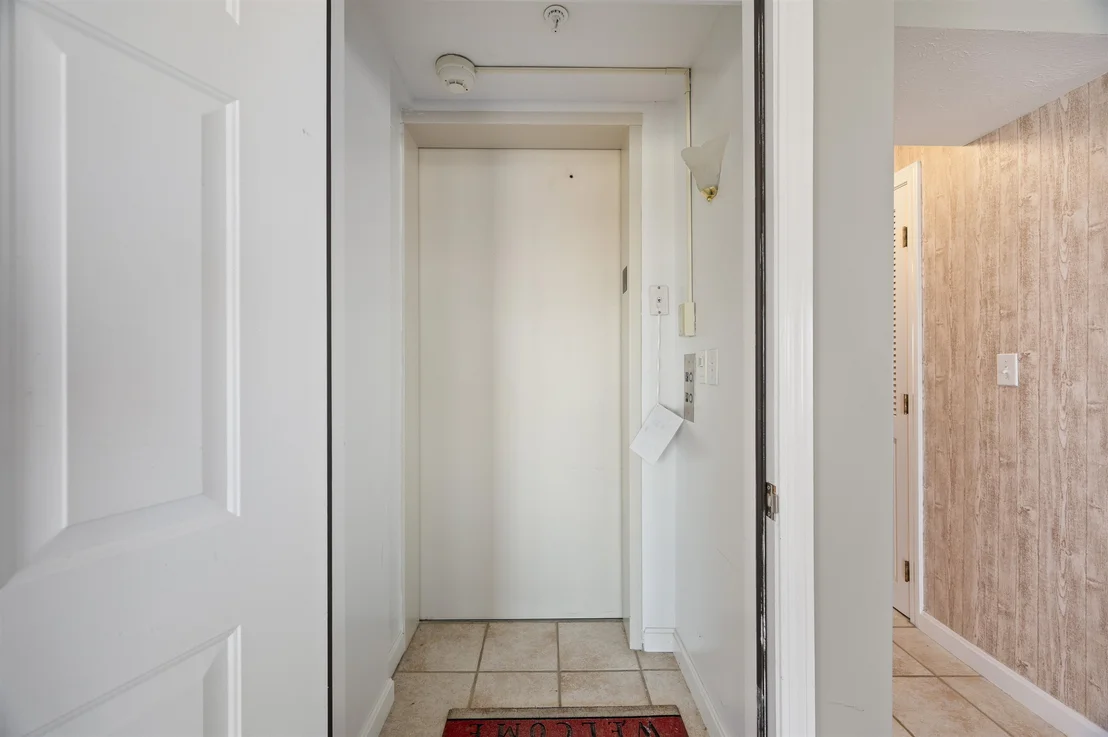 Photo of Unit 1 at 605 Ocean