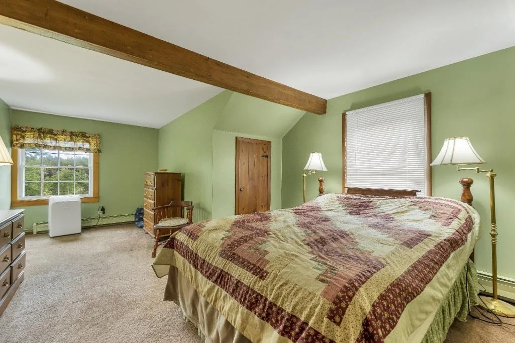 Photo of 533 Ellsworth Hill