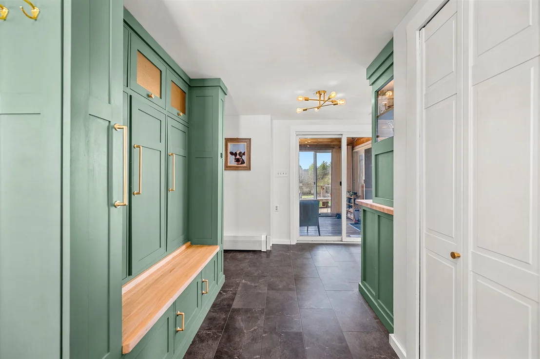 Photo of 855 Jacobs