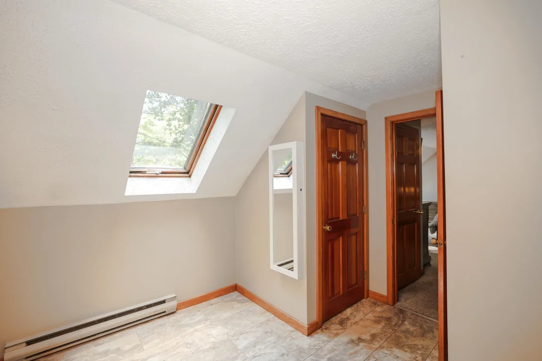 Photo of 285 Colby