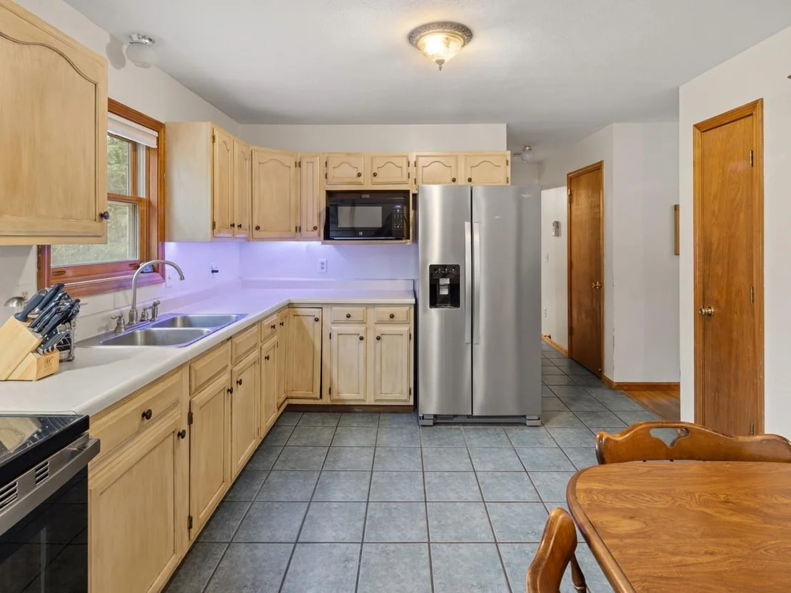 Photo of 140 Austin
