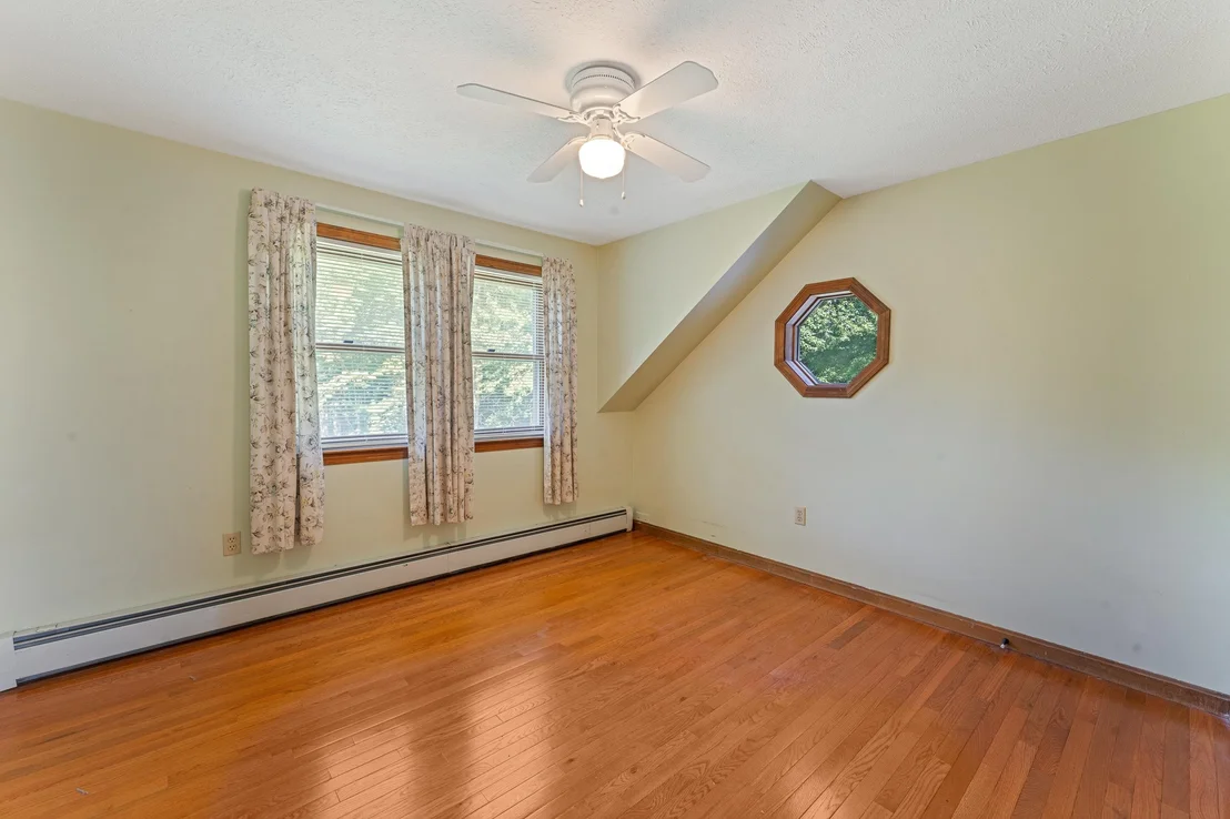 Photo of 9 Mountain View