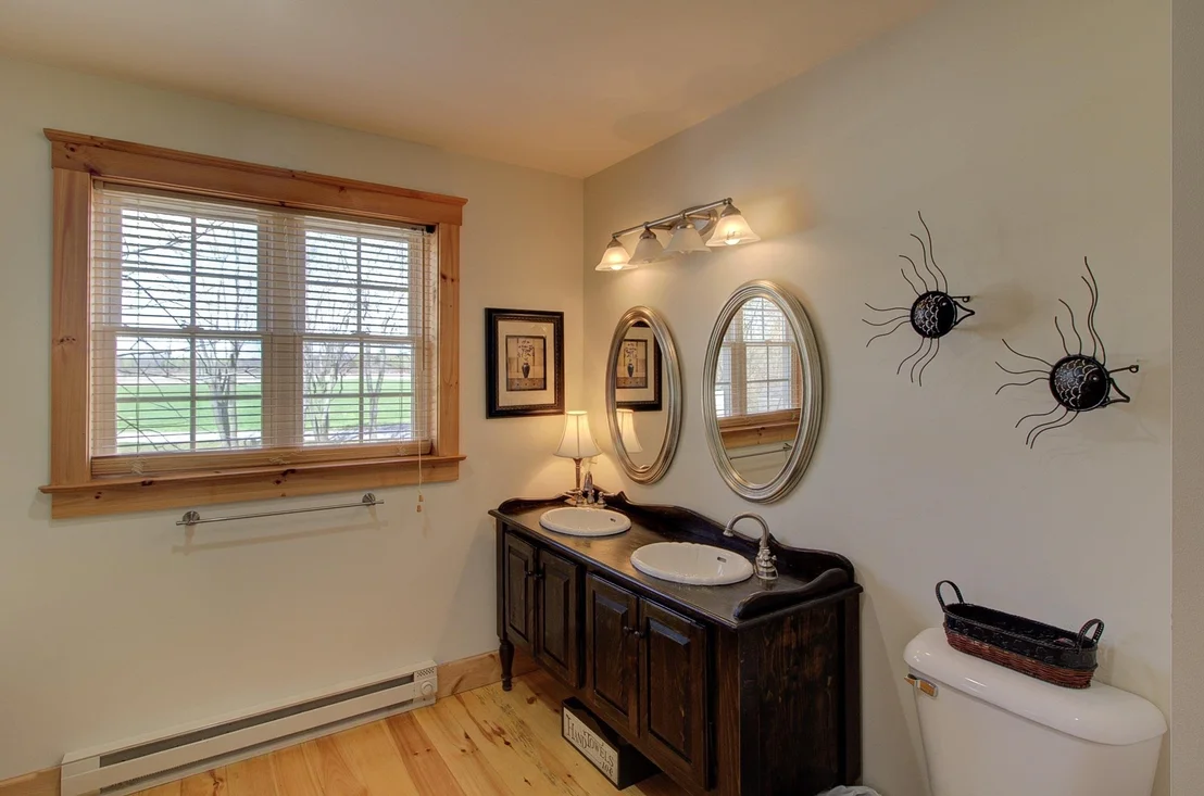 Photo of 23 Mud Point South