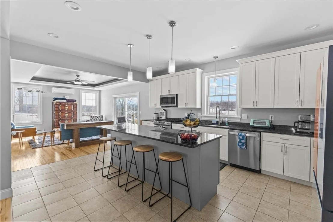 Photo of 693 Brigham
