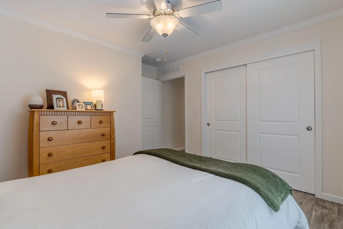 Photo of 104 Robin Hood