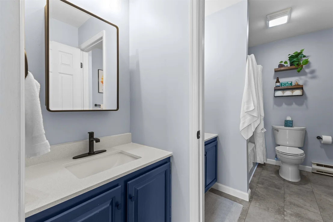 Photo of 423 Westview