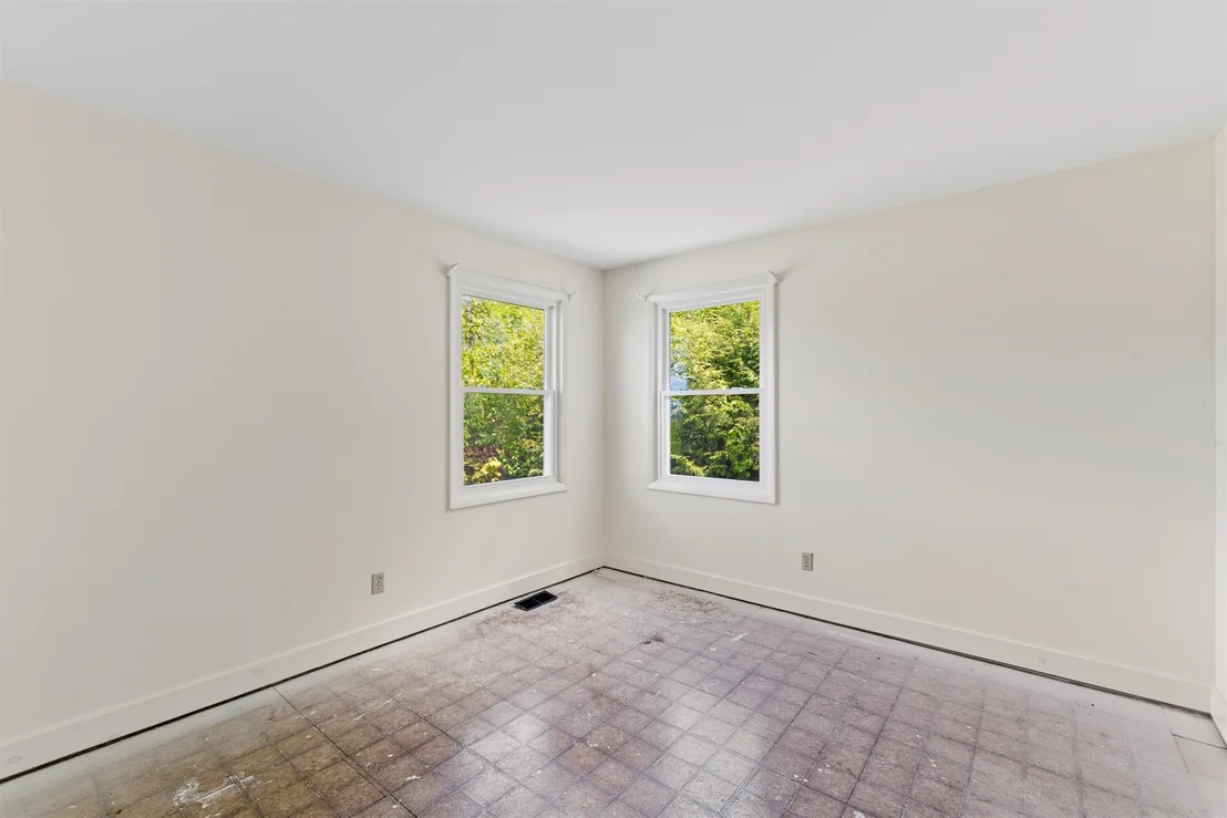 Photo of 84 Cormack