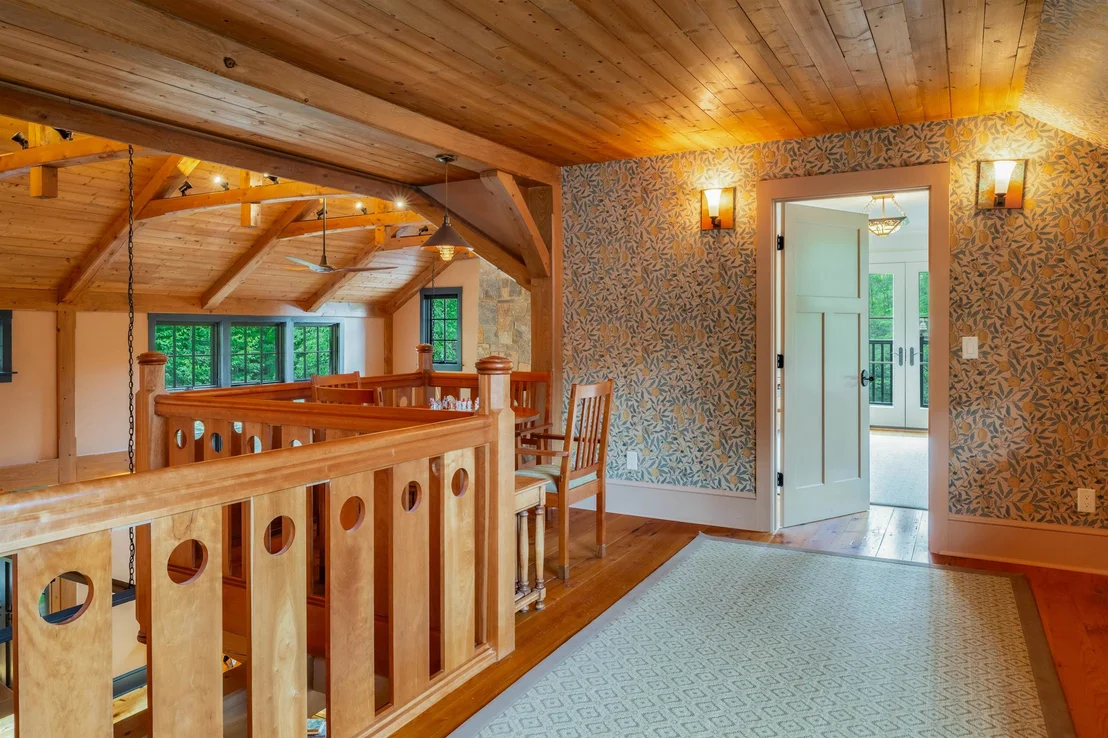 Photo of 422 Shagbark