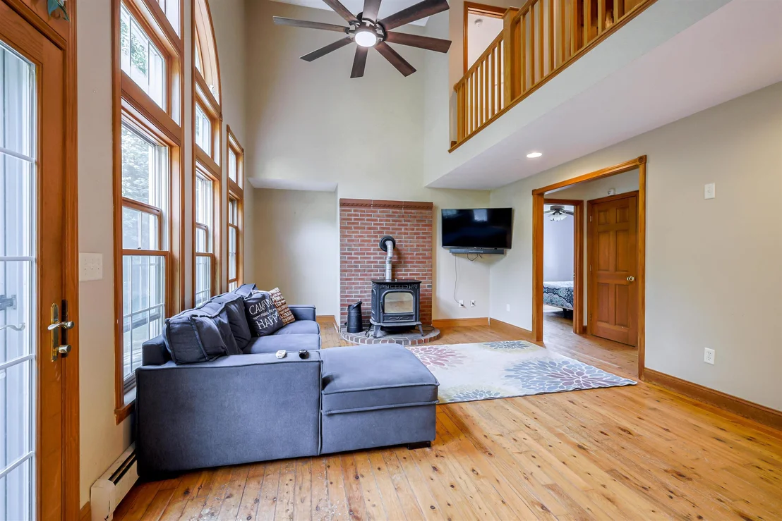 Photo of 53 Buzzell Hill