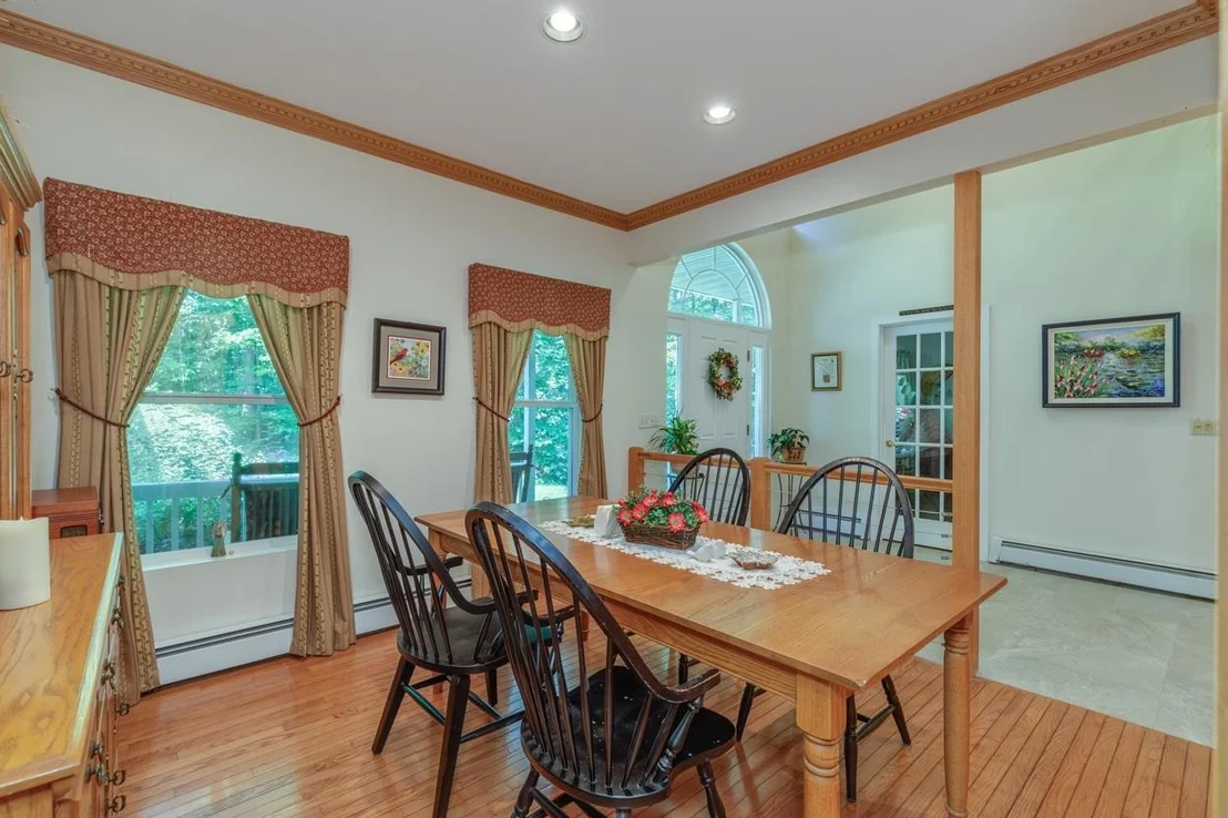Photo of 14 Fieldstone