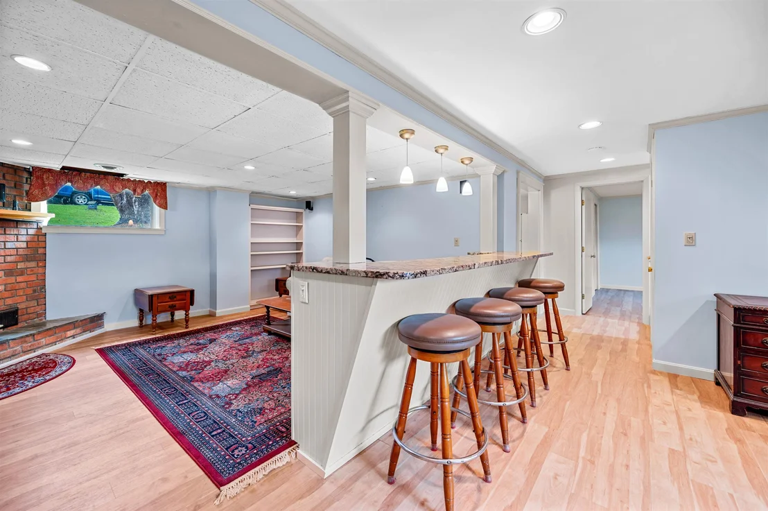Photo of 11 Ledge