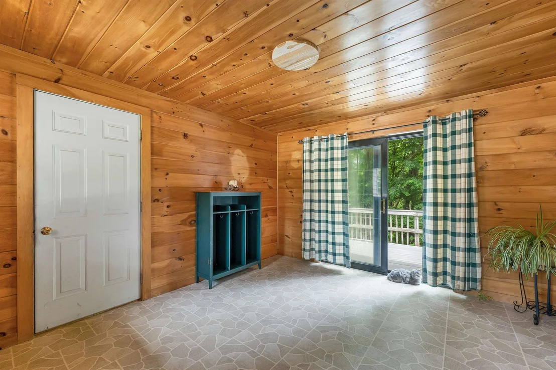 Photo of 36 Glidden