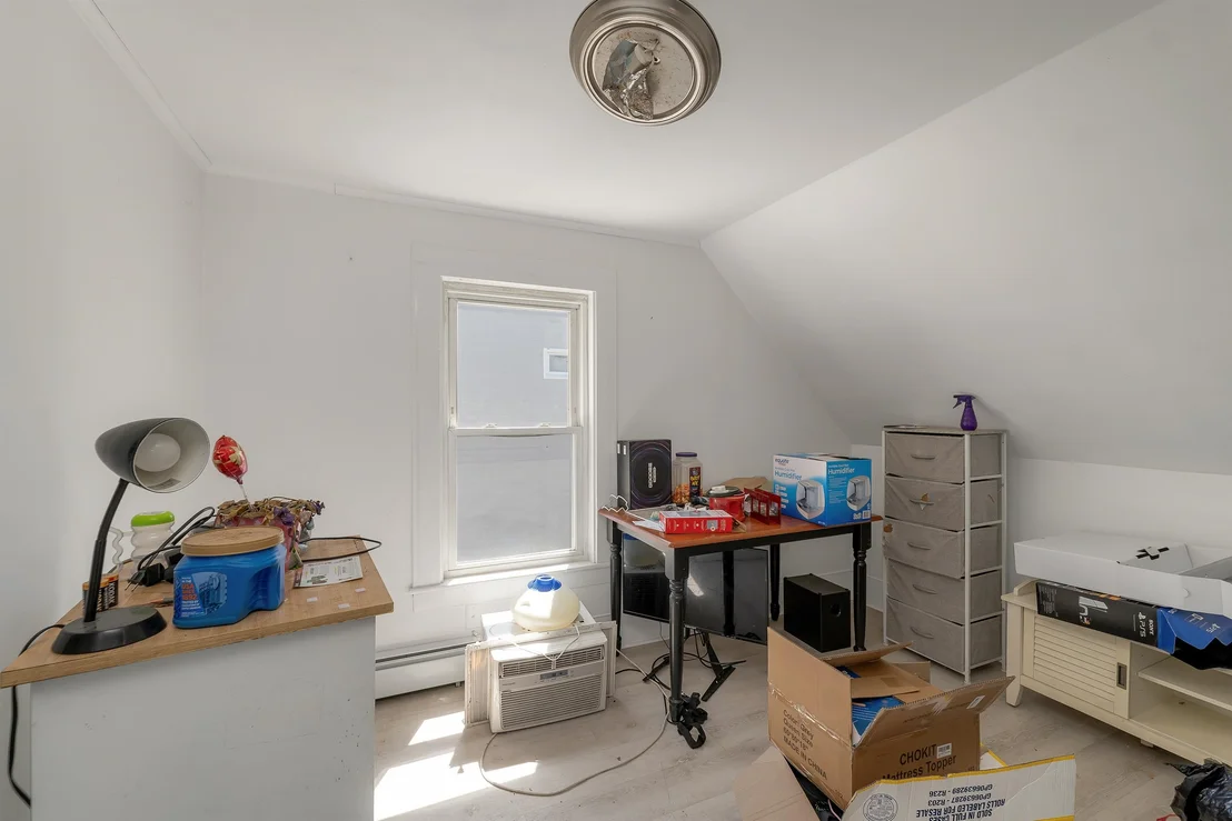 Photo of 1B Balcom