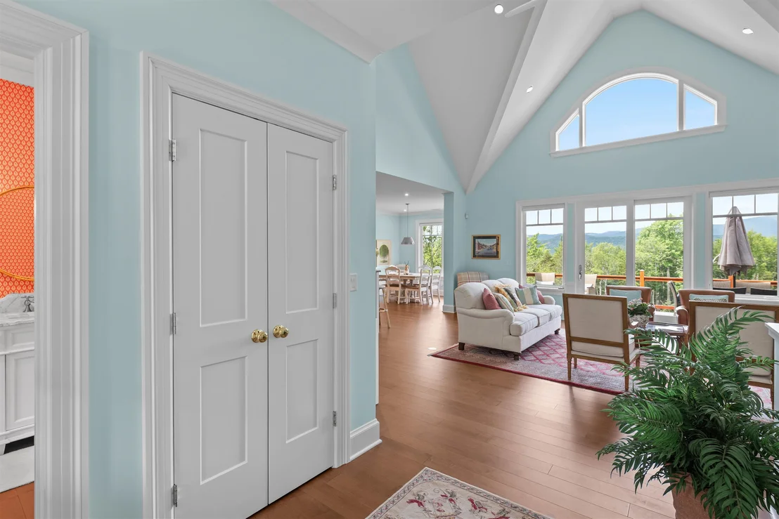 Photo of 32 Mountain View