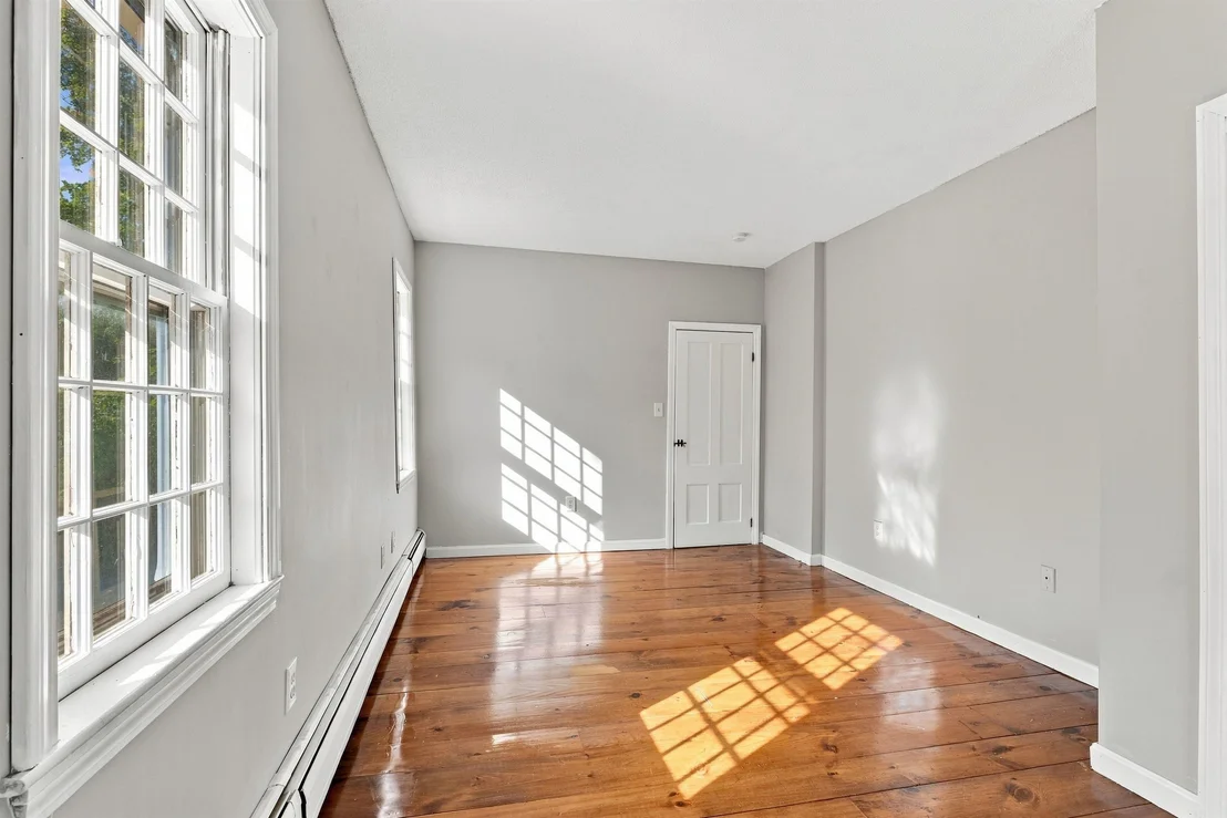 Photo of 38 Dunbarton Center
