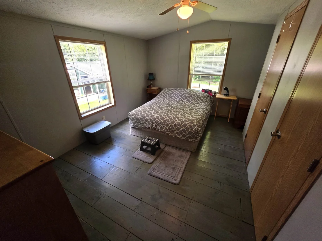 Photo of 32 Plain