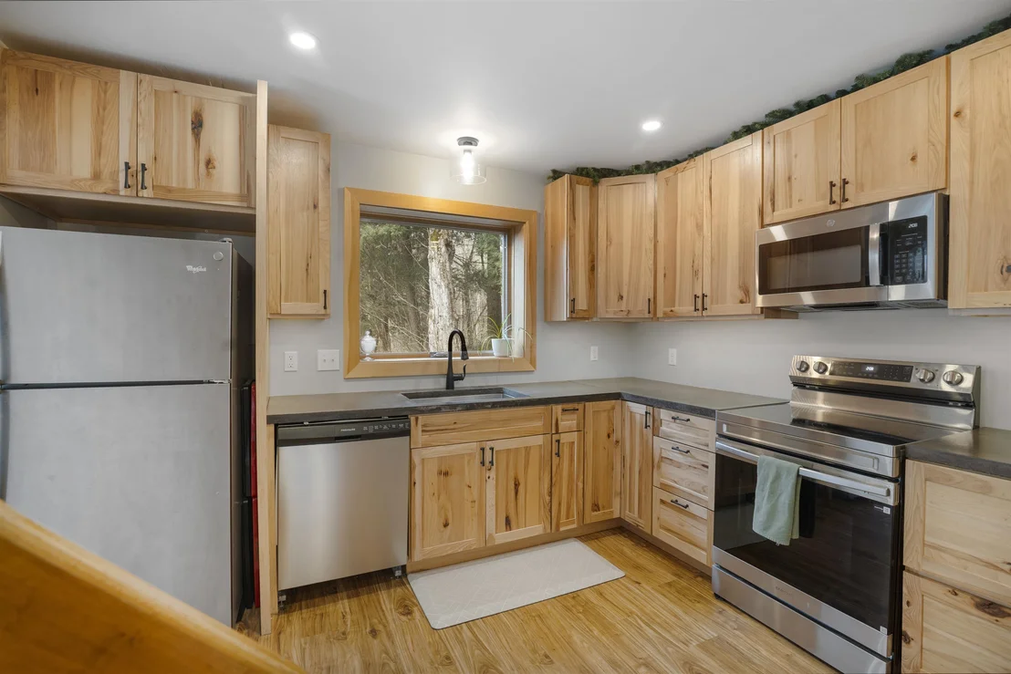 Photo of 371 Maplewood