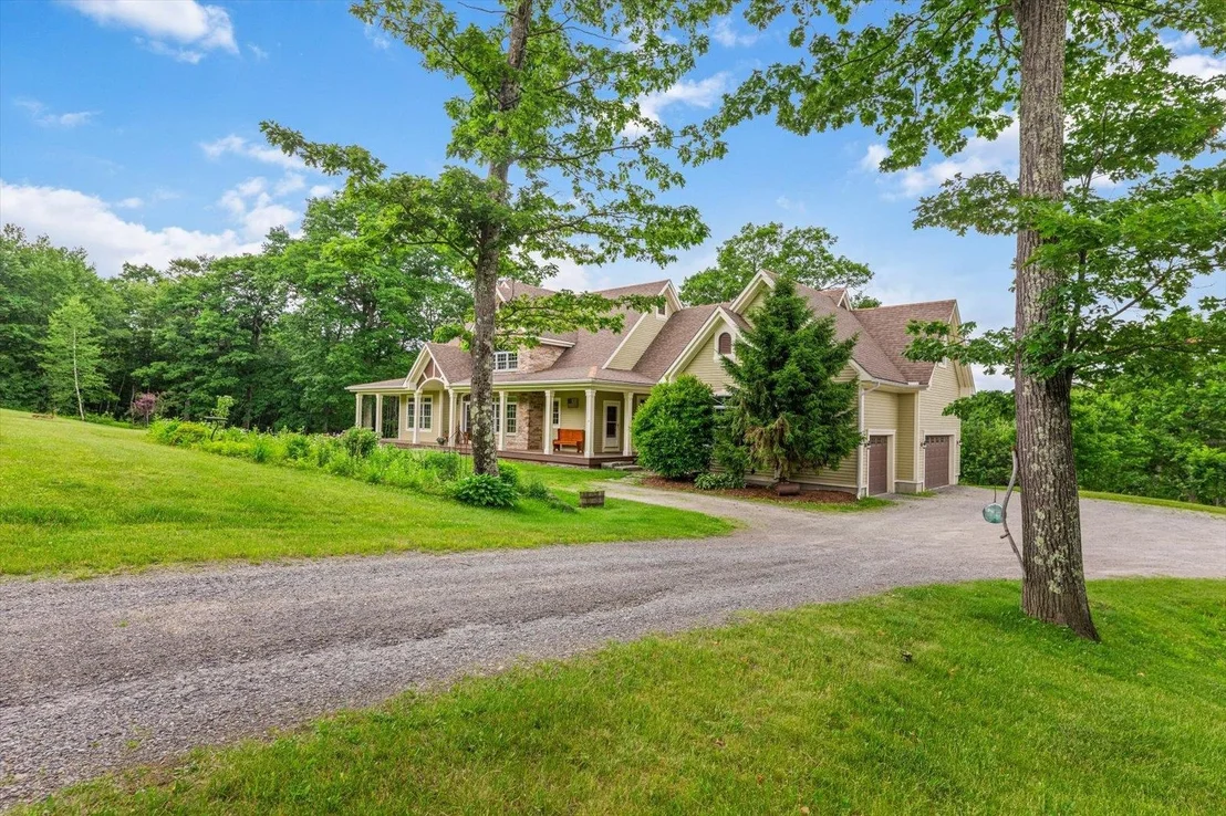 Photo of 55 Chestnut Hill