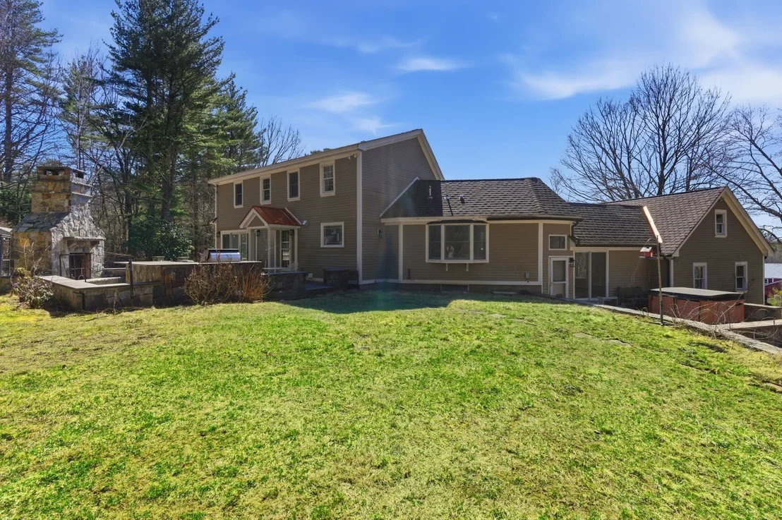 Photo of 166 Londonderry
