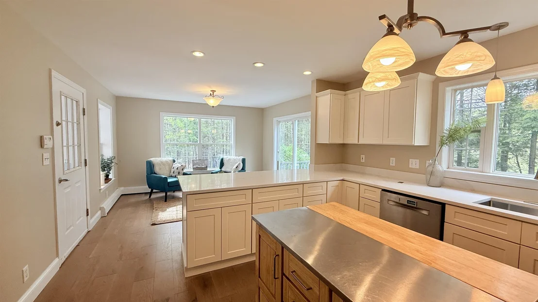 Photo of 249 Cooper Hill