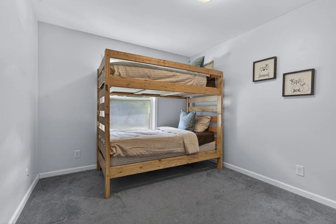 Photo of 112 Shaker