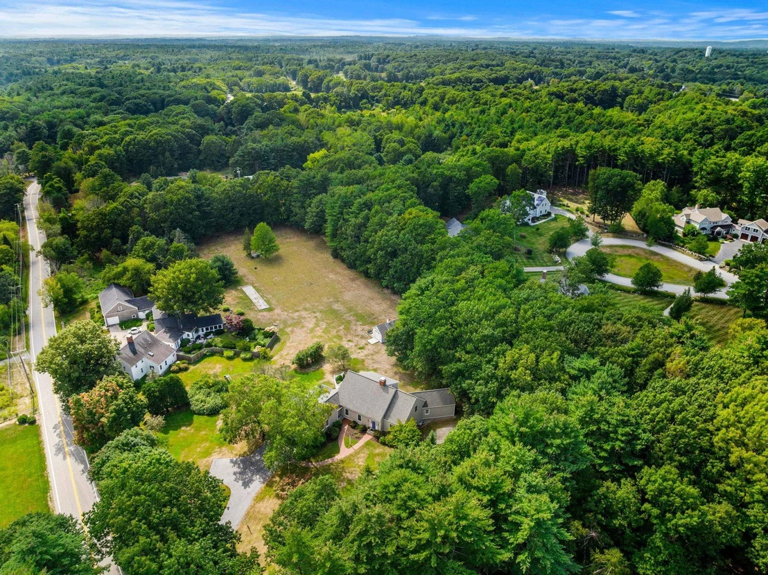 Photo of 21 Garland