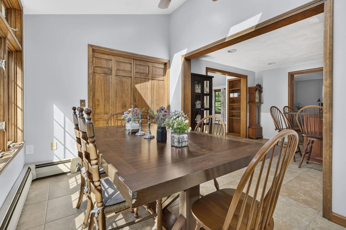 Photo of 28 Longview