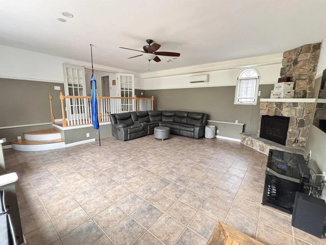 Photo of 87 Juniper