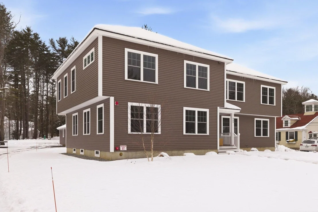 Photo of Unit 2 at 665 Wallis