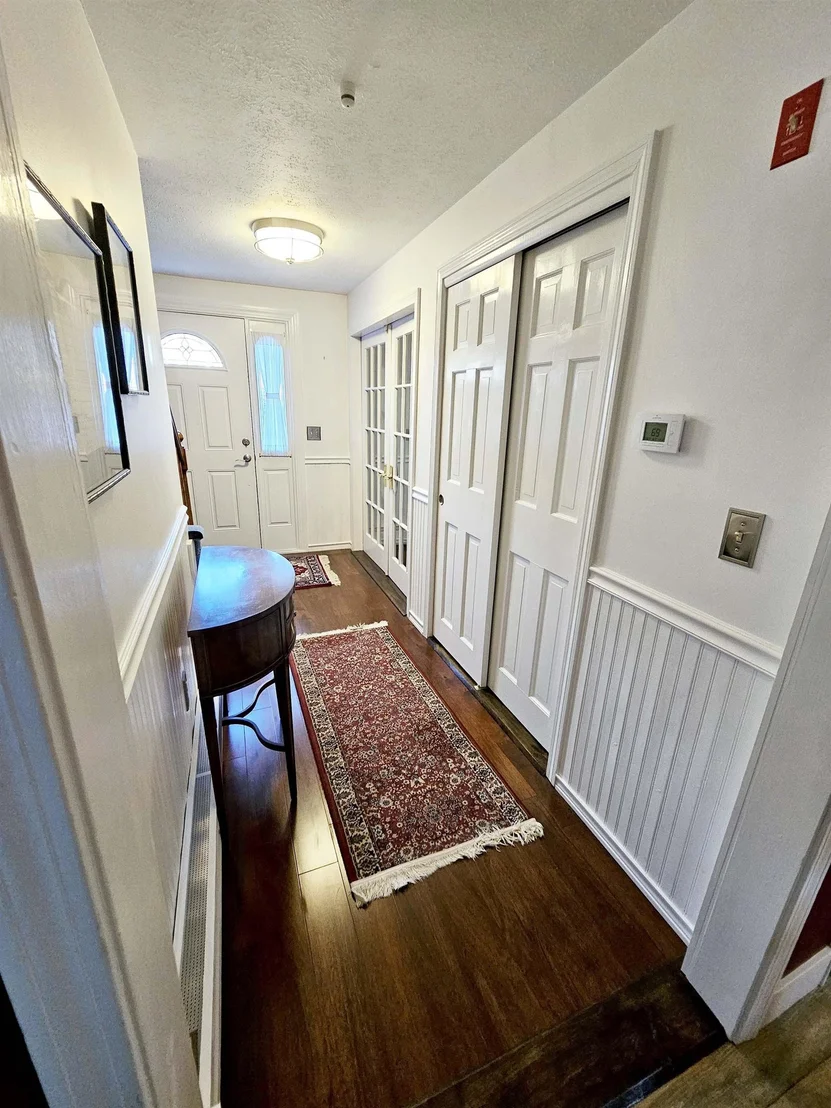 Photo of 9 Trowbridge