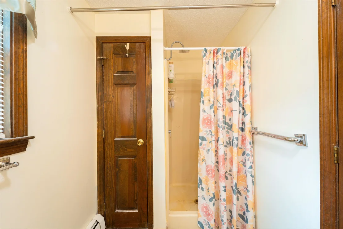 Photo of 12 Beech Hill