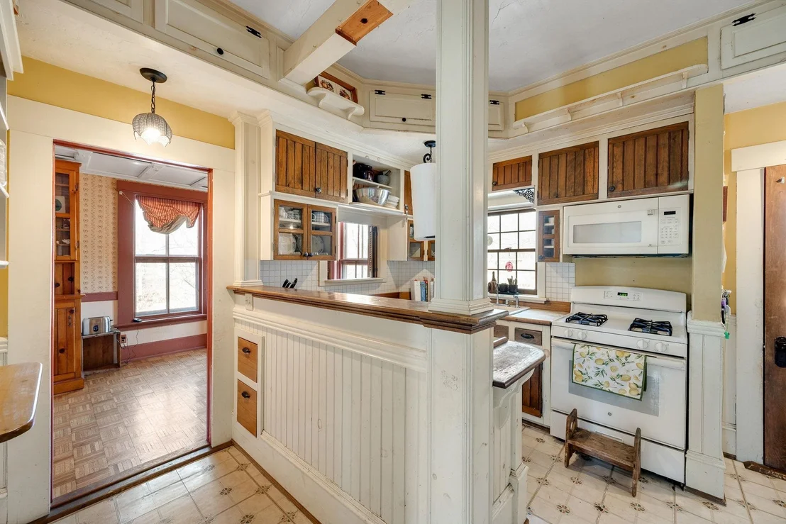 Photo of 546 Anderson