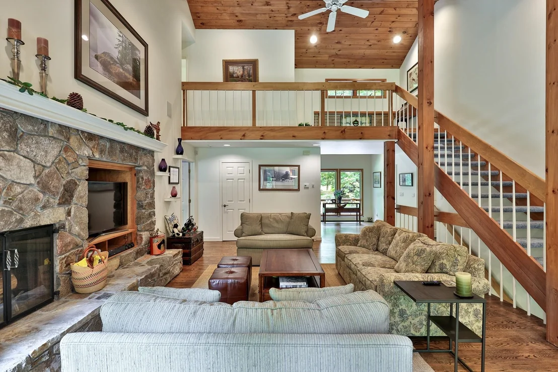Photo of 58 Knoll