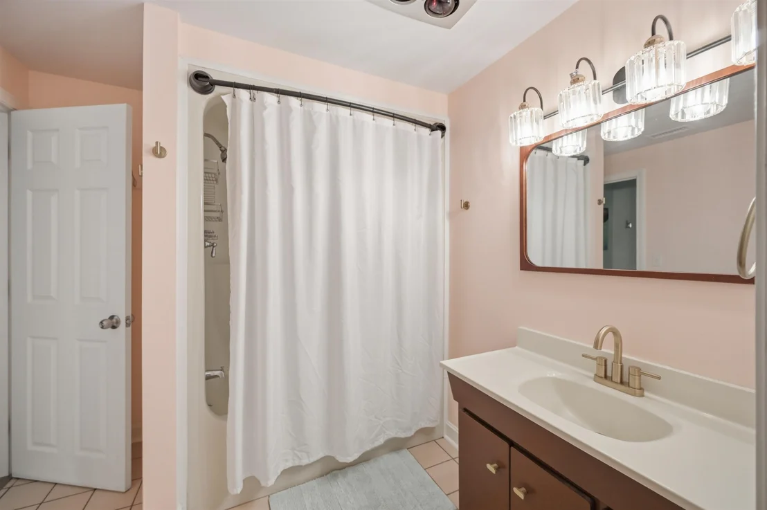 Photo of 10 Hampton Towne